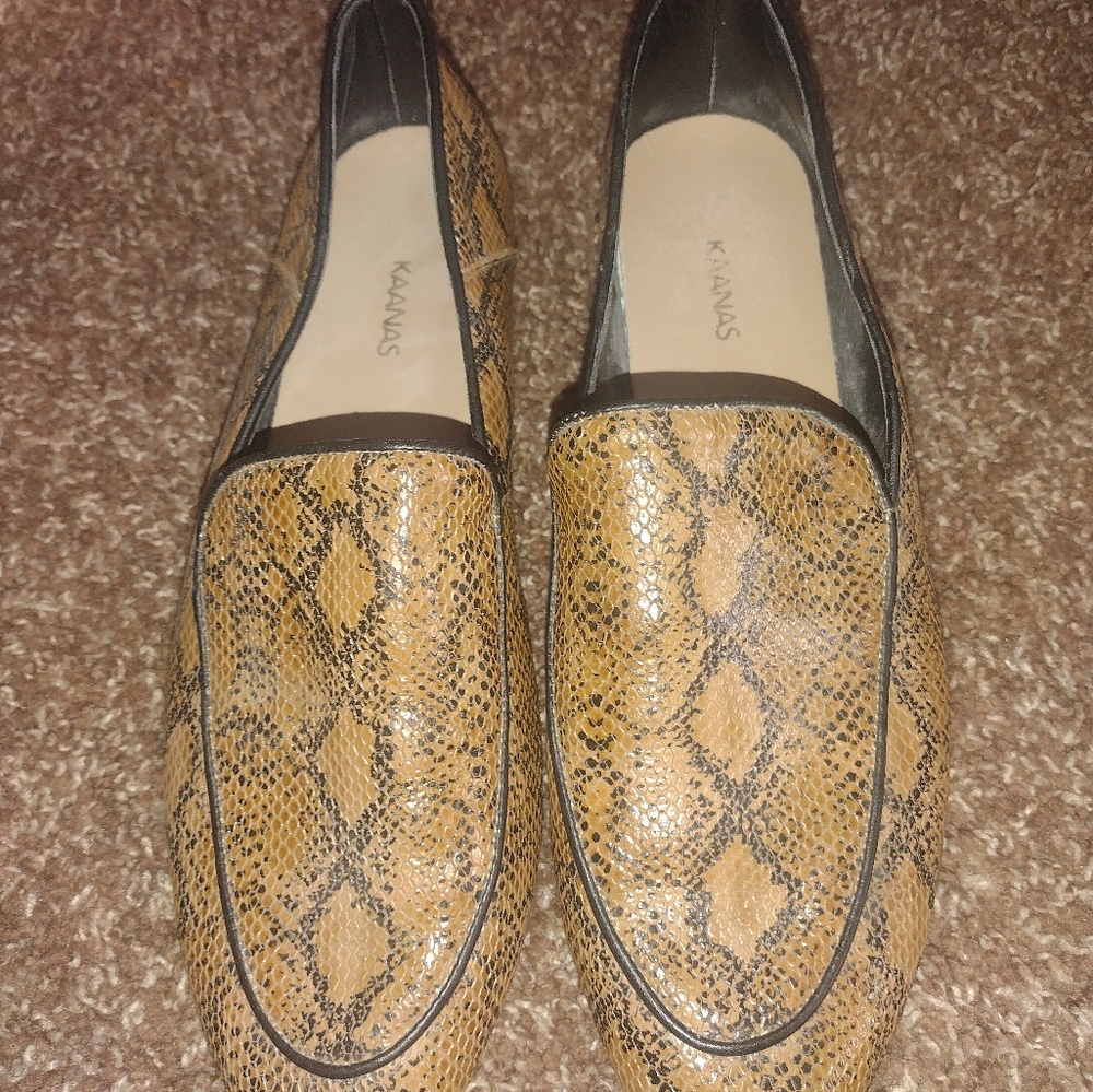 Kaanas shoes